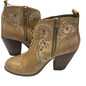 Studded Ankle Boots Western Style Tan Leather Heeled Booties 7.5 rodeo‎ festival